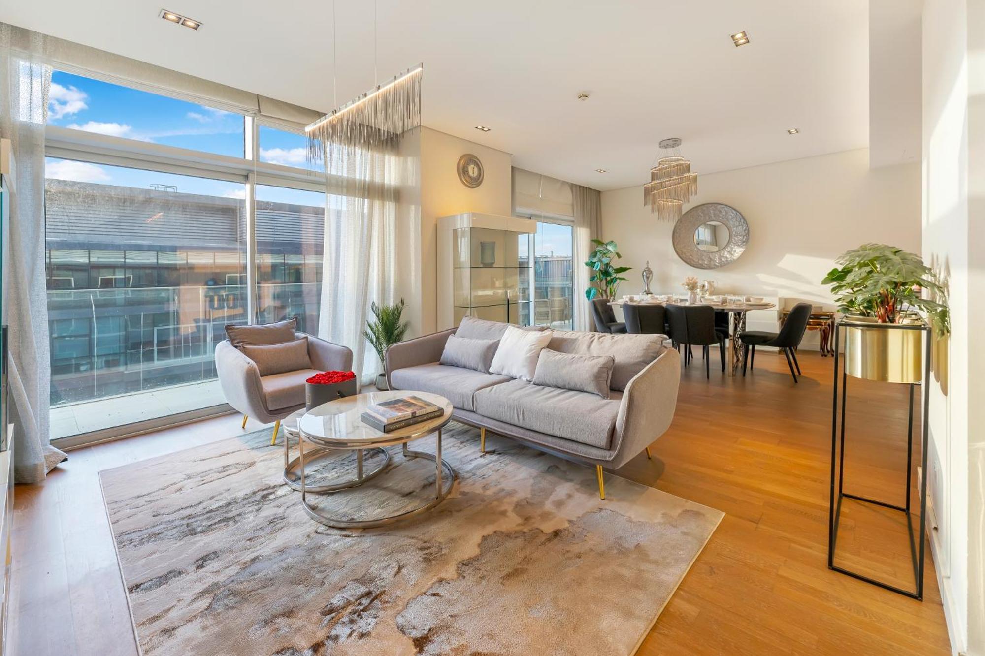 דירות דובאי Fam Living - City Walk - Opulent Living מראה חיצוני תמונה